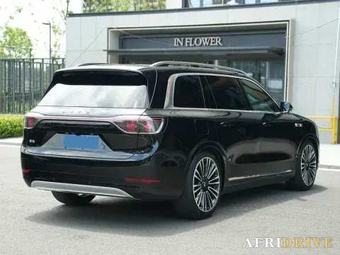 2024 AITO M9 4