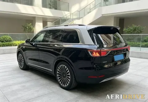 2025 AITO M9 2