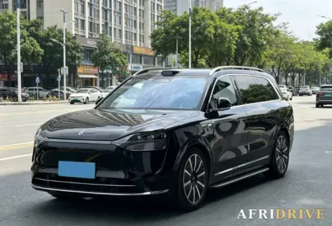 2024 AITO M9