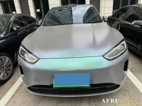 2025 AITO M5 2