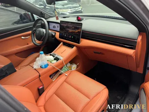 2025 AITO M5 6