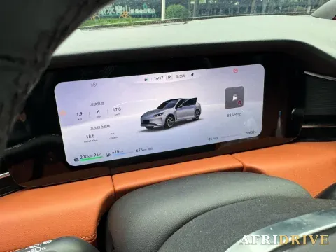 2025 AITO M5 8