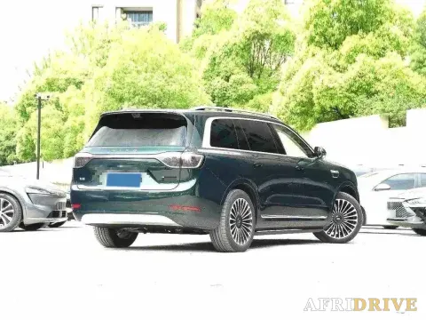 2025 AITO M9 2