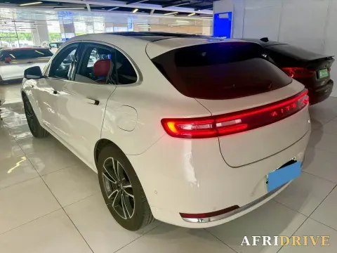 2025 AITO M5 4