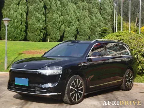 2025 AITO M9