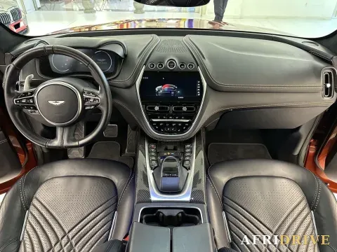 2021 Aston Martin DBX 18