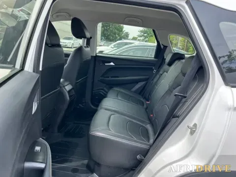 2020 BaoJun 530 8