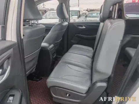 2021 BaoJun 730 6
