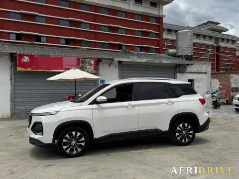 2021 BaoJun 530 5