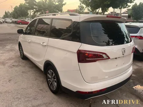 2019 BaoJun 730 4