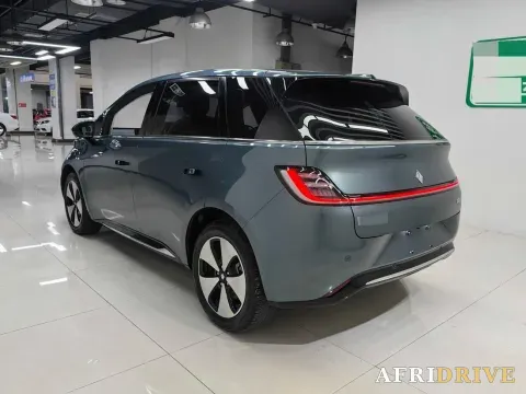 2023 BaoJun Cloud 5