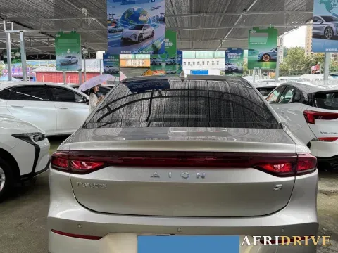 2023 Aion S 5