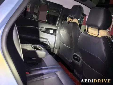 2022 Aion V 4