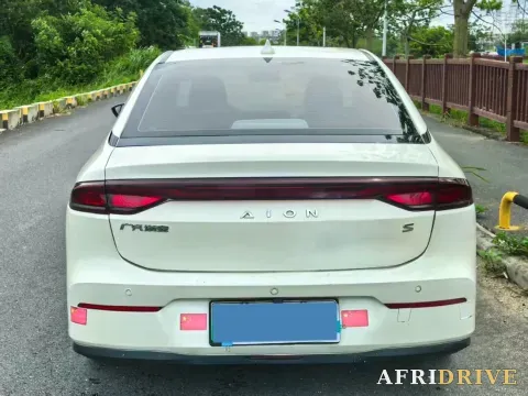 2020 Aion S 4