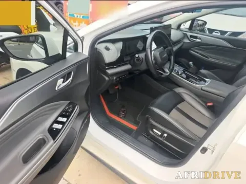 2023 Aion S Plus 8