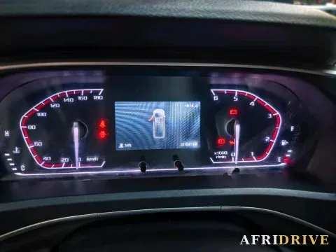 2025 MAXUS XinTu V80 6