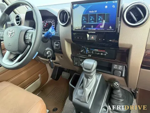 2022 Toyota Land Cruiser 26