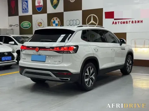 2023 Volkswagen Tayron 6