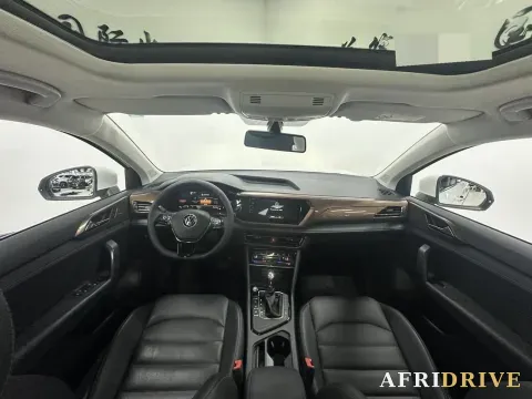 2021 Volkswagen Tharu 16