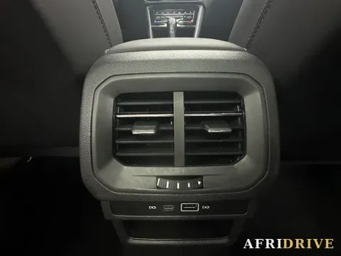 2021 Volkswagen Tharu 17
