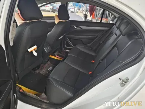2021 BaoJun 530 4