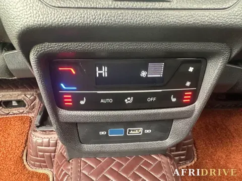 2023 Volkswagen Tayron 11