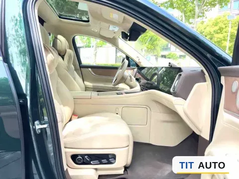 2024 AITO M9 11