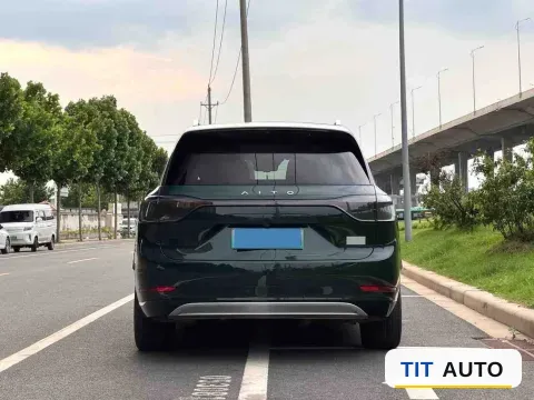 2024 AITO M9 18