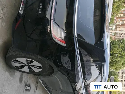 2023 BaoJun Cloud 10