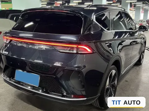 2022 ARCFOX αT 9