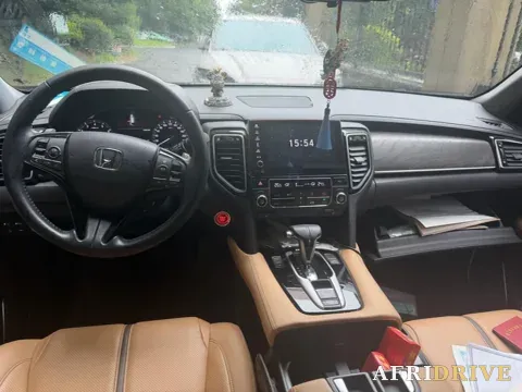2020 Honda UR-V 4