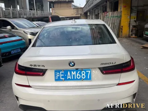 2022 BMW 3 Series 3