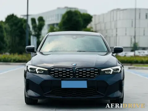 2024 BMW 3 Series 2