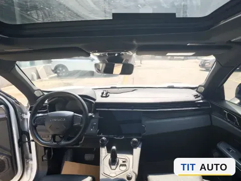 2023 LYNK&CO 08 EM-P 16