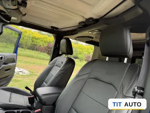 2018 Jeep Wrangler 13