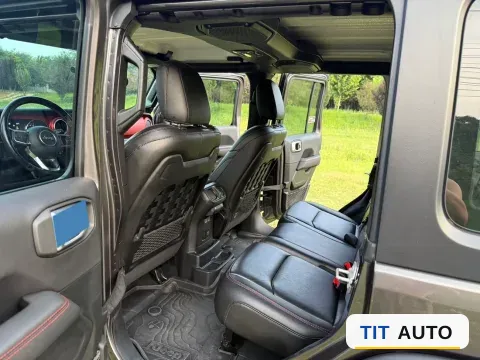 2021 Jeep Wrangler 12