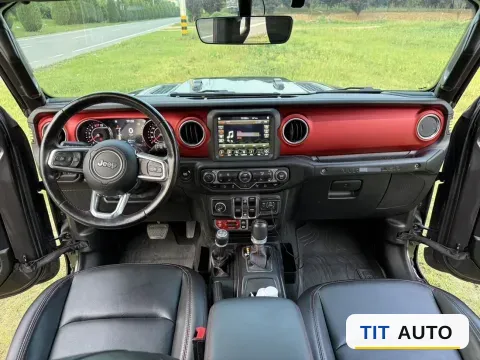 2021 Jeep Wrangler 14