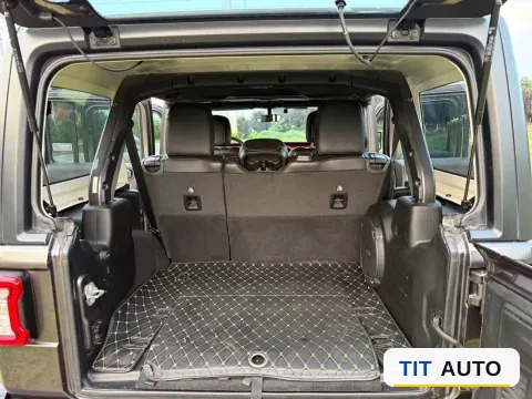 2021 Jeep Wrangler 19