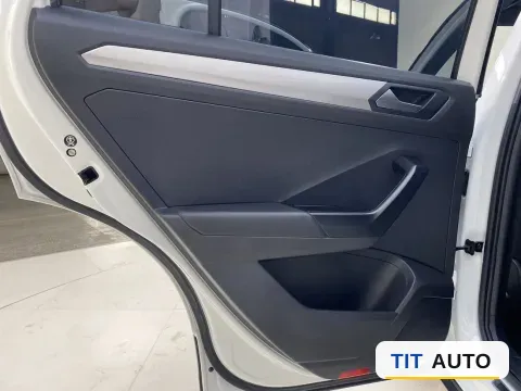 2022 Volkswagen T-Roc 16