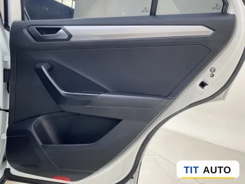 2022 Volkswagen T-Roc 22