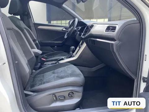 2022 Volkswagen T-Roc 24