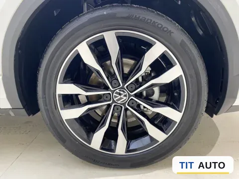 2022 Volkswagen T-Roc 25