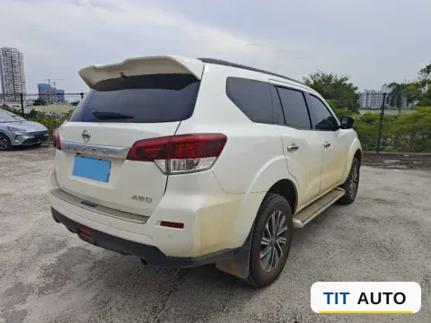 2020 Nissan Terra 9