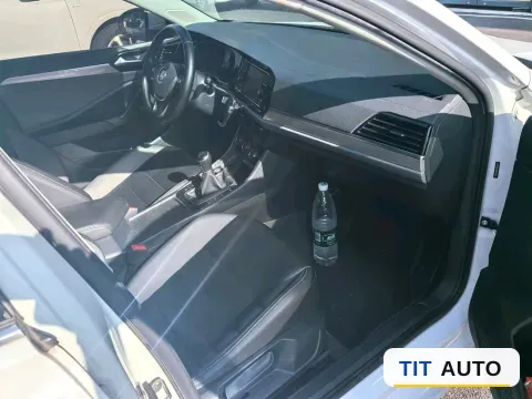 2020 Volkswagen Sagitar 9